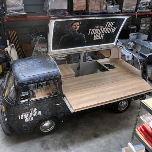Covering Combi VW The Tomorrow War - vue aérienne comptoir bois