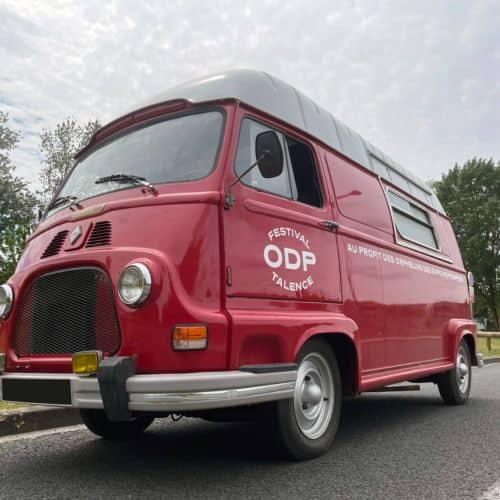 Estafette DJ Truck événementiel - aménagement sono et comptoir