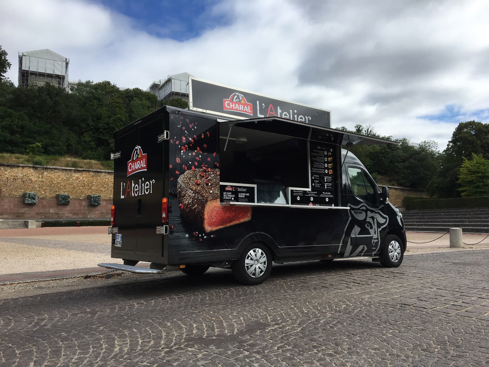 Food truck occasion aménagé par Mon Camion Resto