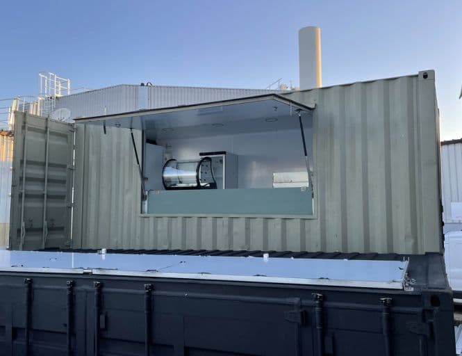 Container snack aménagé pour événements par Mon Camion Resto
