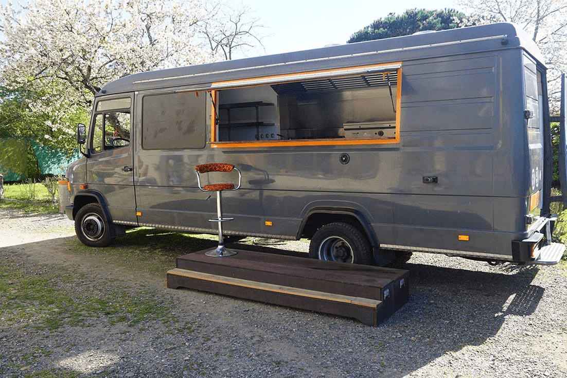 food-truck Mercedes