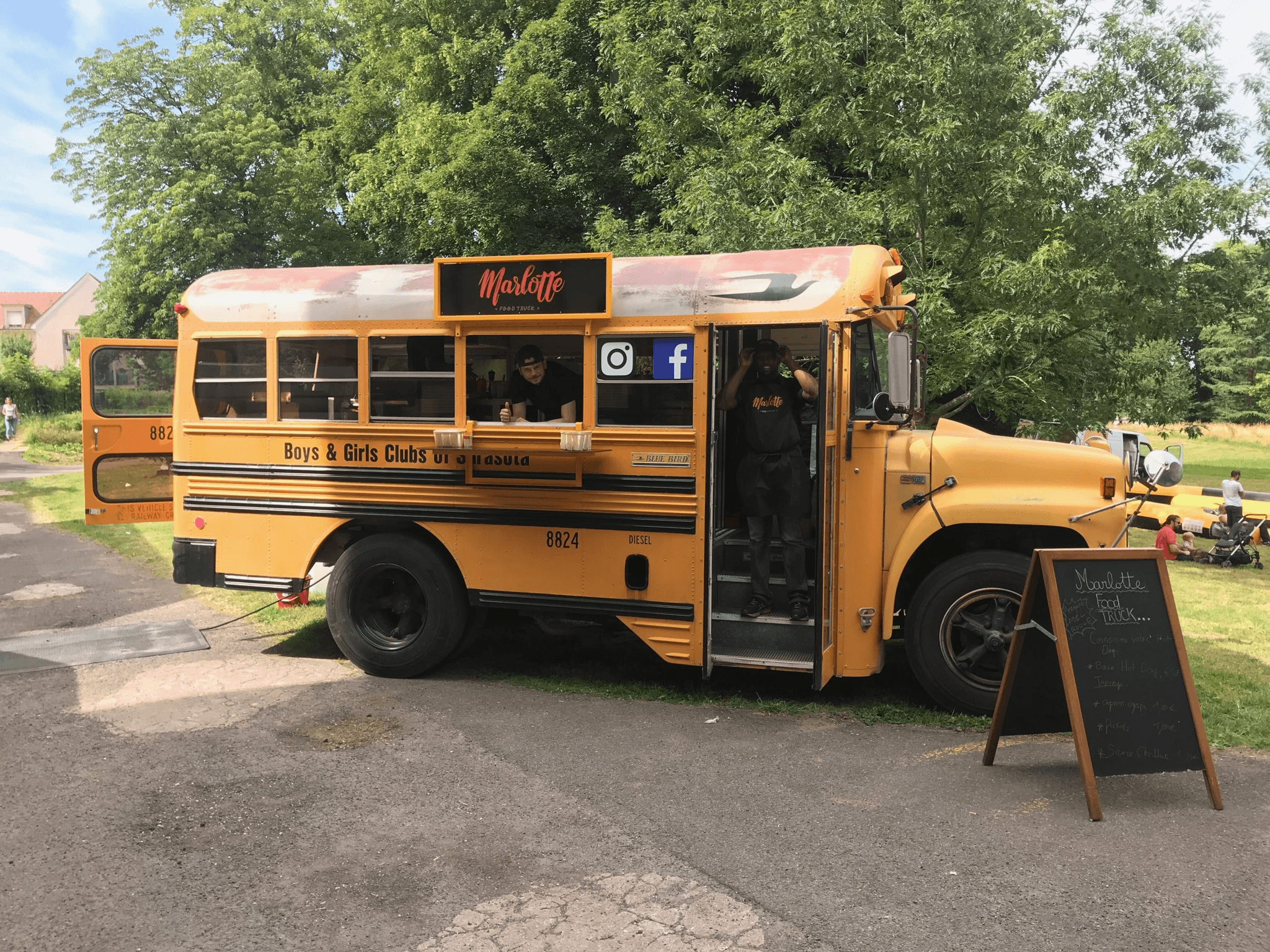 SCHOOL BUS
