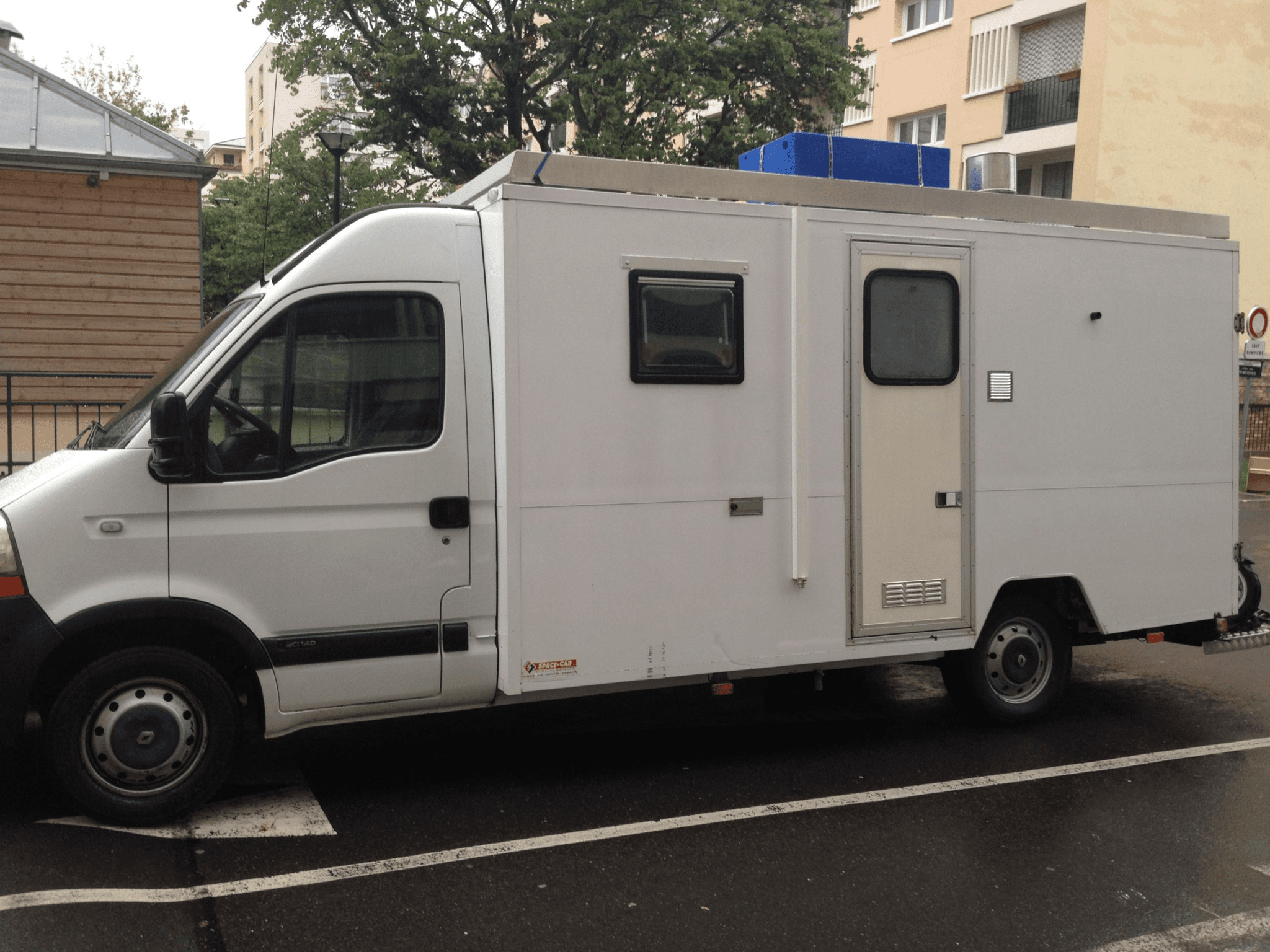 Camion 11990 €